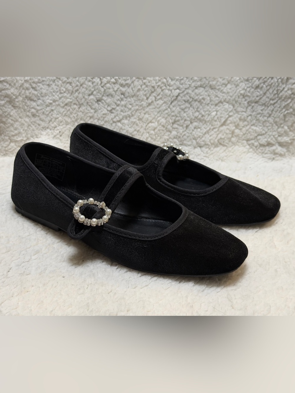 Juicy Couture Velvety Black Mary Janes Flats Pearl Buckle BIJOUX Size 7.5 Shoes